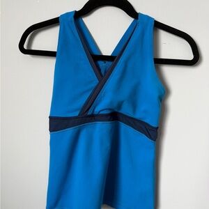 Vintage lululemon athletica Deep V Athletic Tank Top size 8 EUC